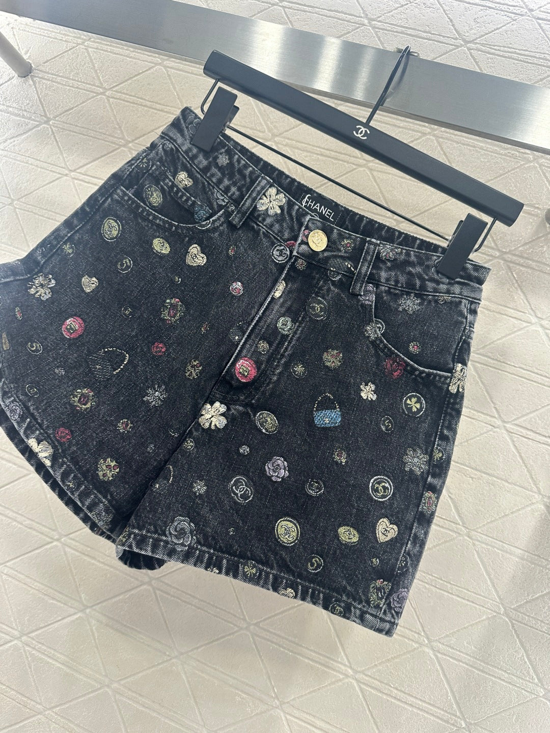 25fw new wide-leg laser denim shorts