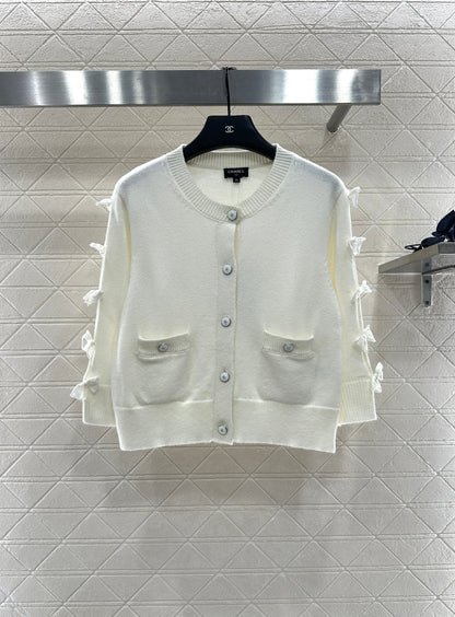 25 Bow decoration cashmere knitted cardigan