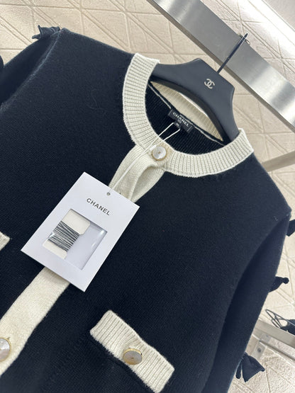 25 Bow decoration cashmere knitted cardigan