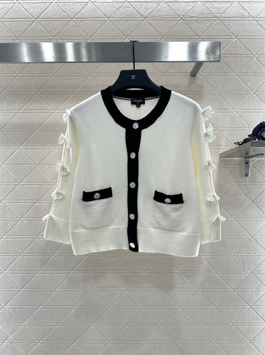 25 Bow decoration cashmere knitted cardigan