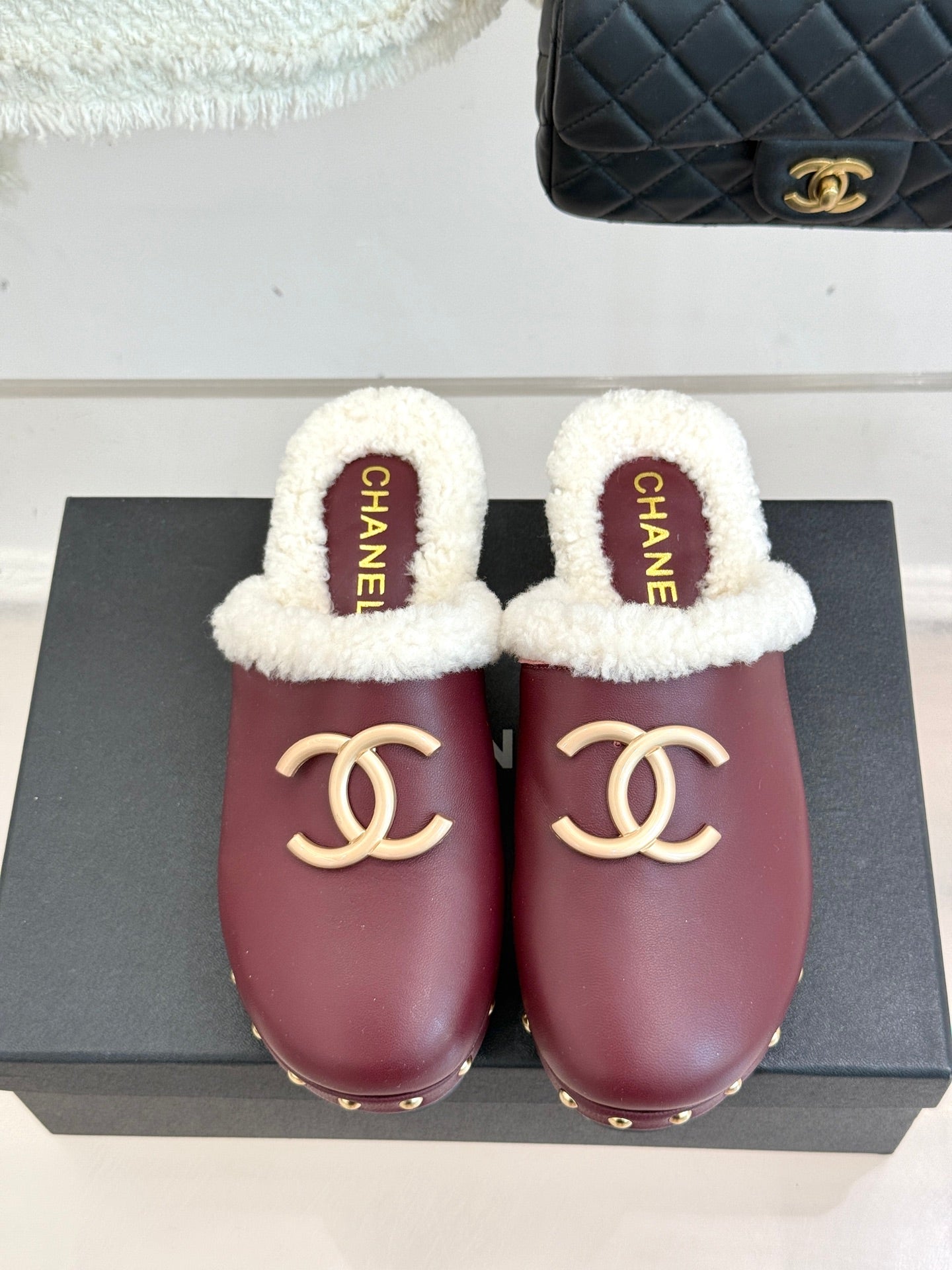 25 New Solid Wood Sole Thick-Sole Half Slippers