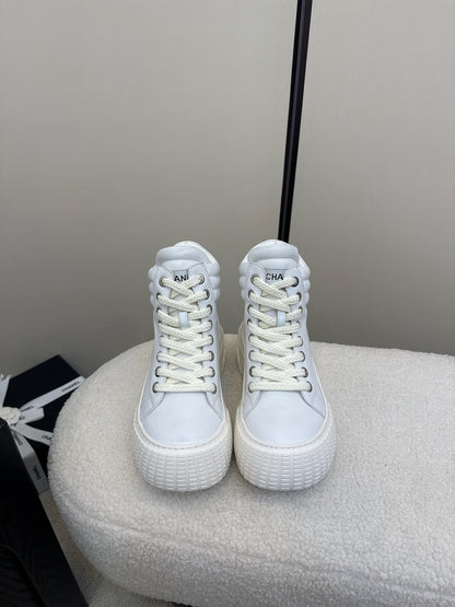 25 Thick soled mid top casual shoes（WHITE/NAVY/BLACK）