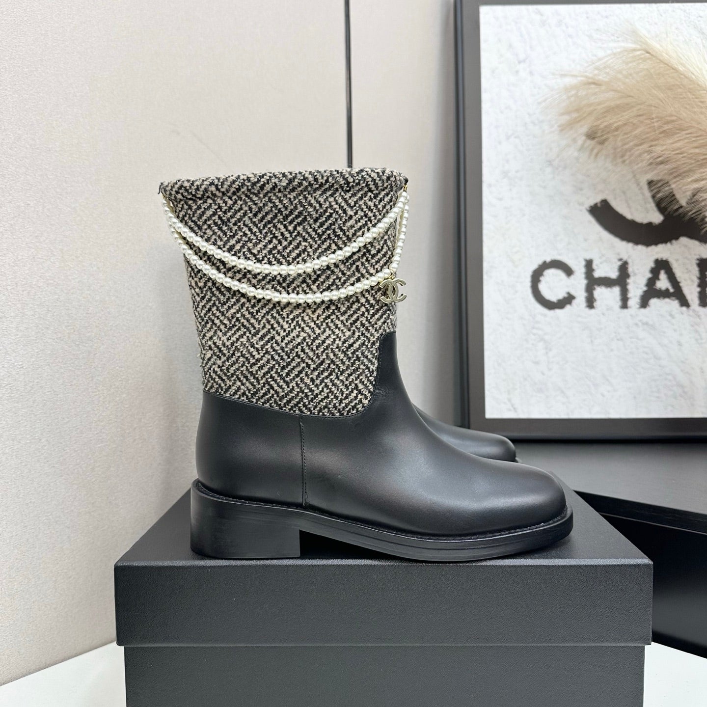 25 Pearl necklace decoration, thick soled short boots（GRAY/BLACK）