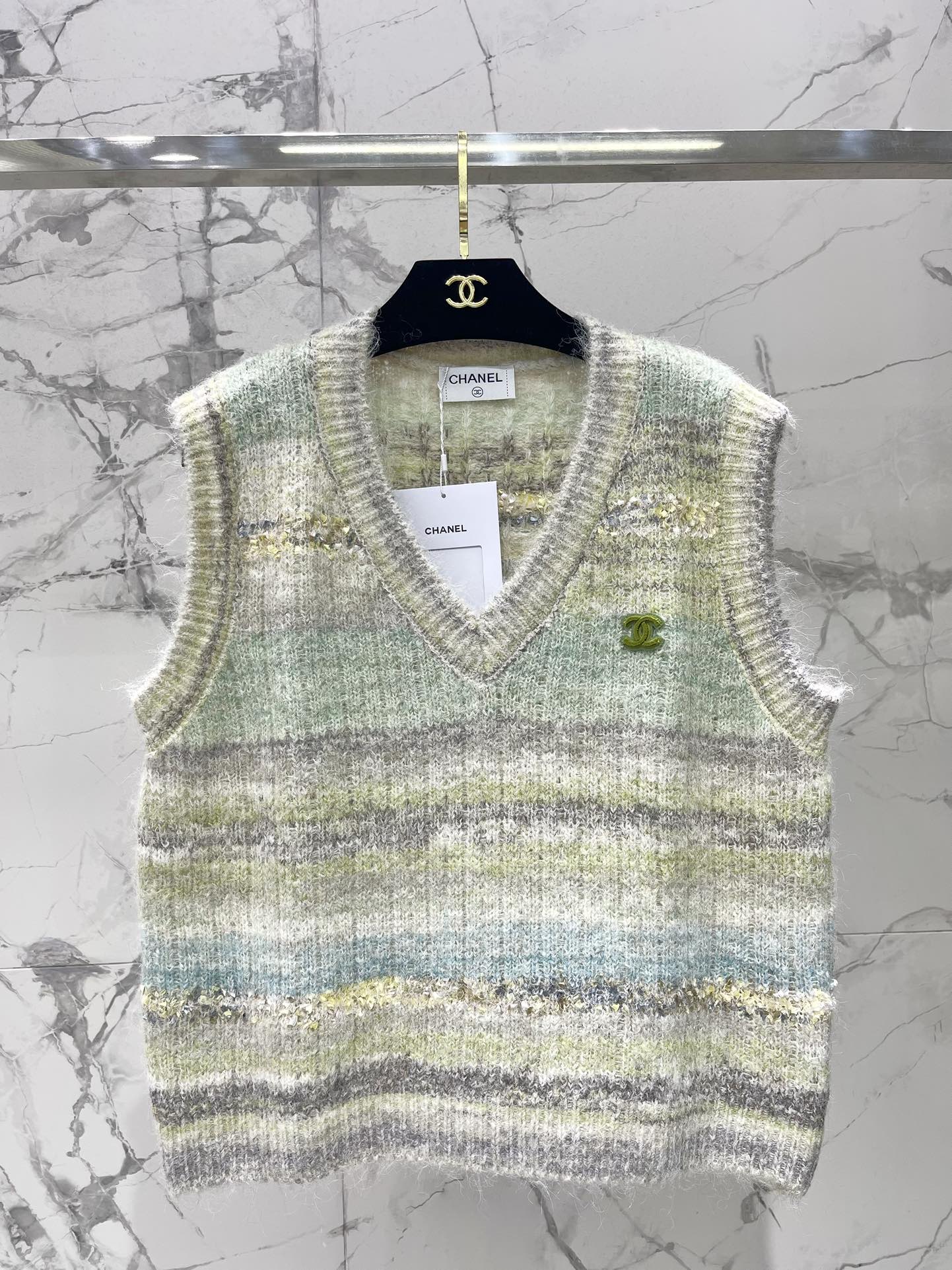 25 Gradient mohair vest