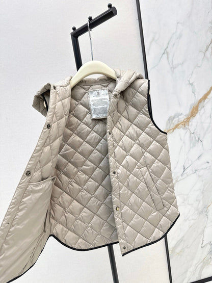 25 New Diamond Hooded Down Vest Jacket