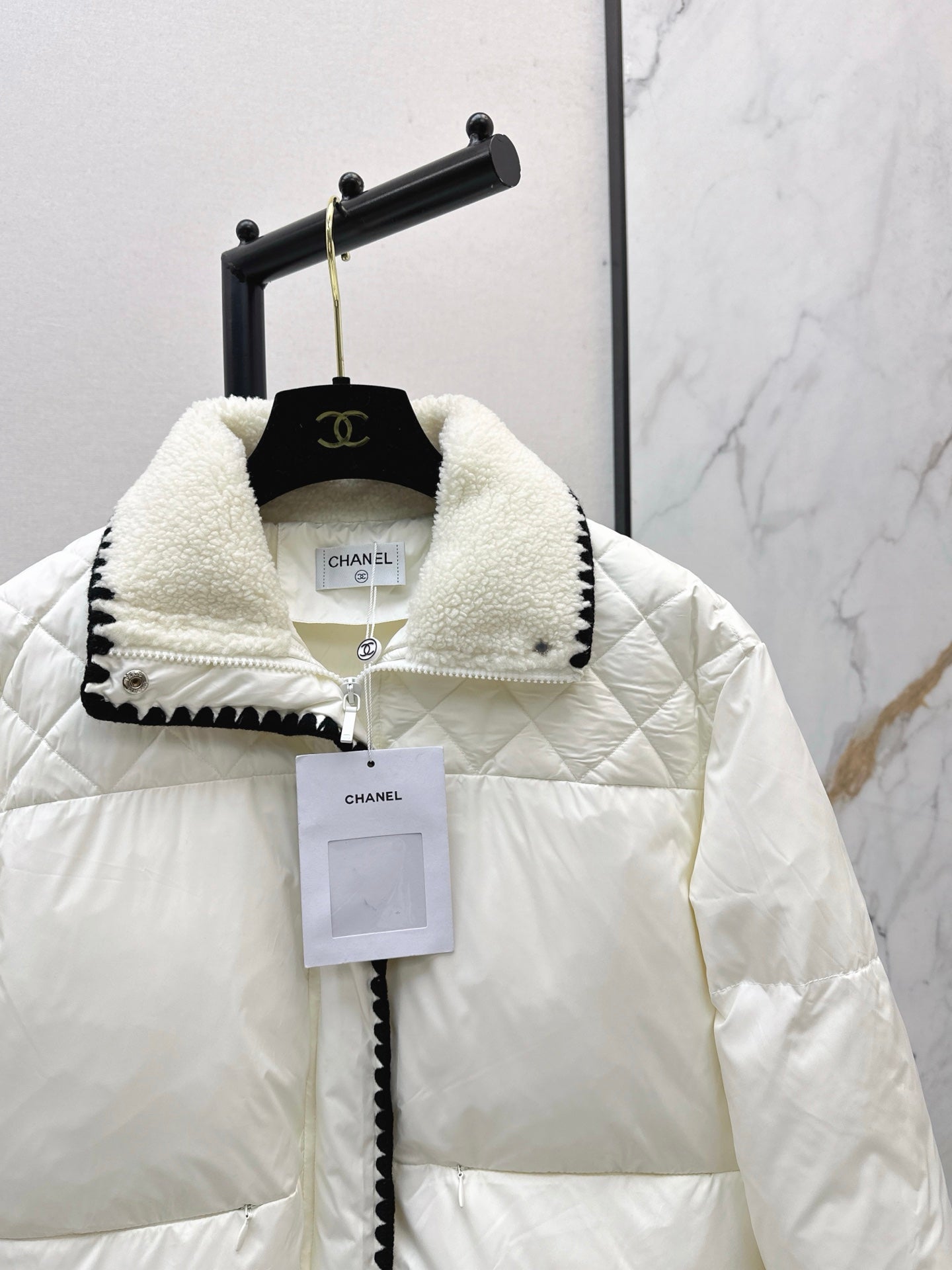 25 New Stand Collar Down Jacket