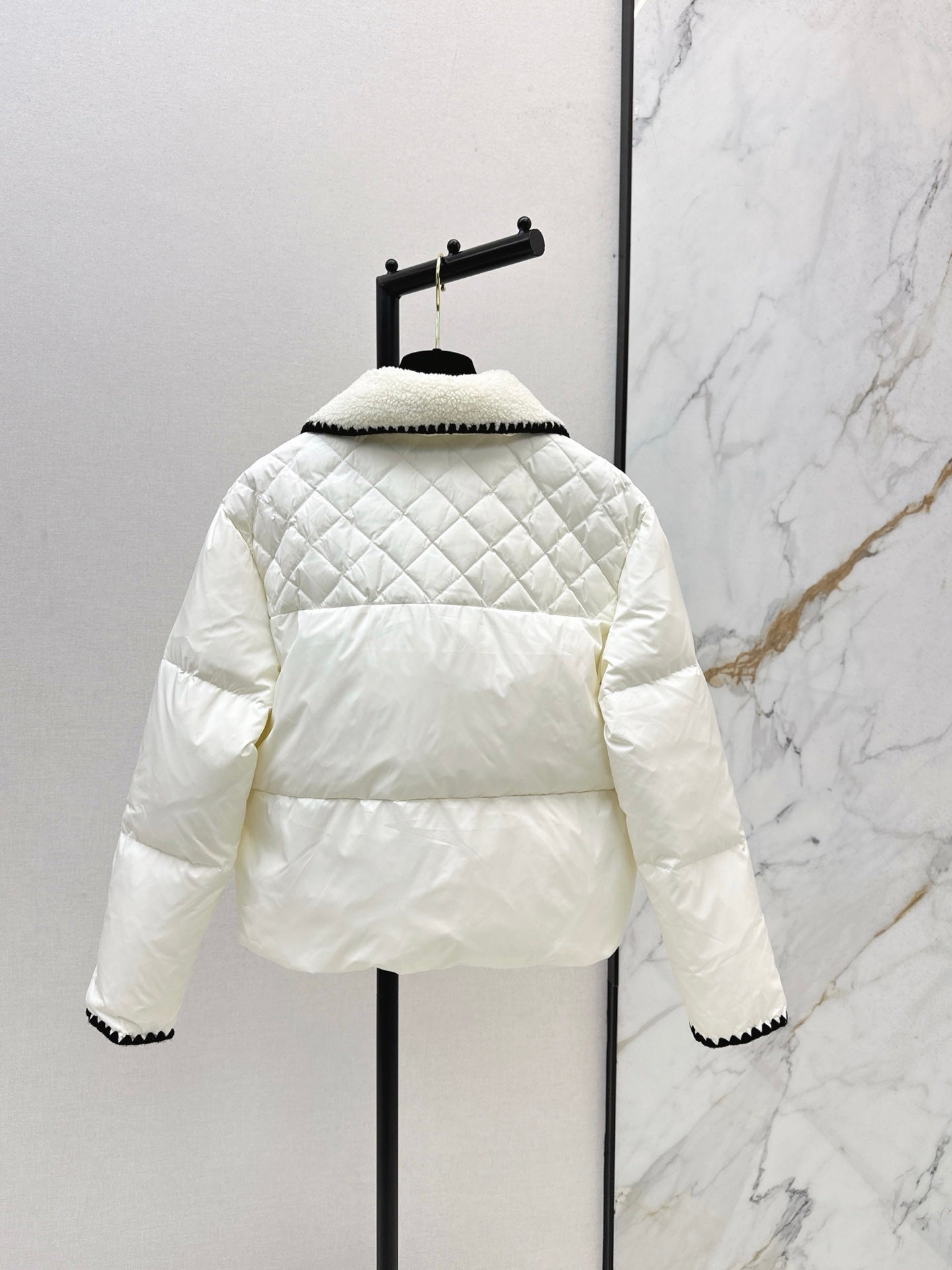 25 New Stand Collar Down Jacket