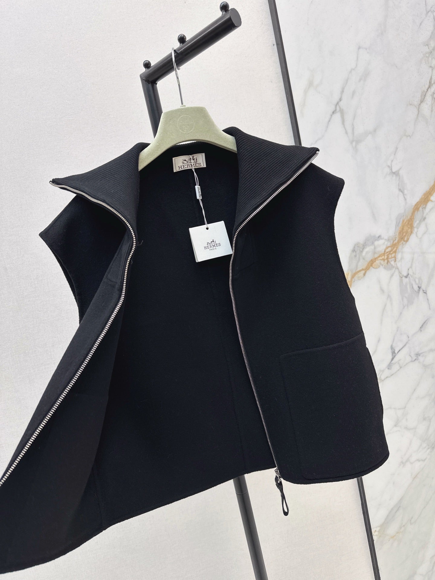 25 New wool cashmere vest jacket