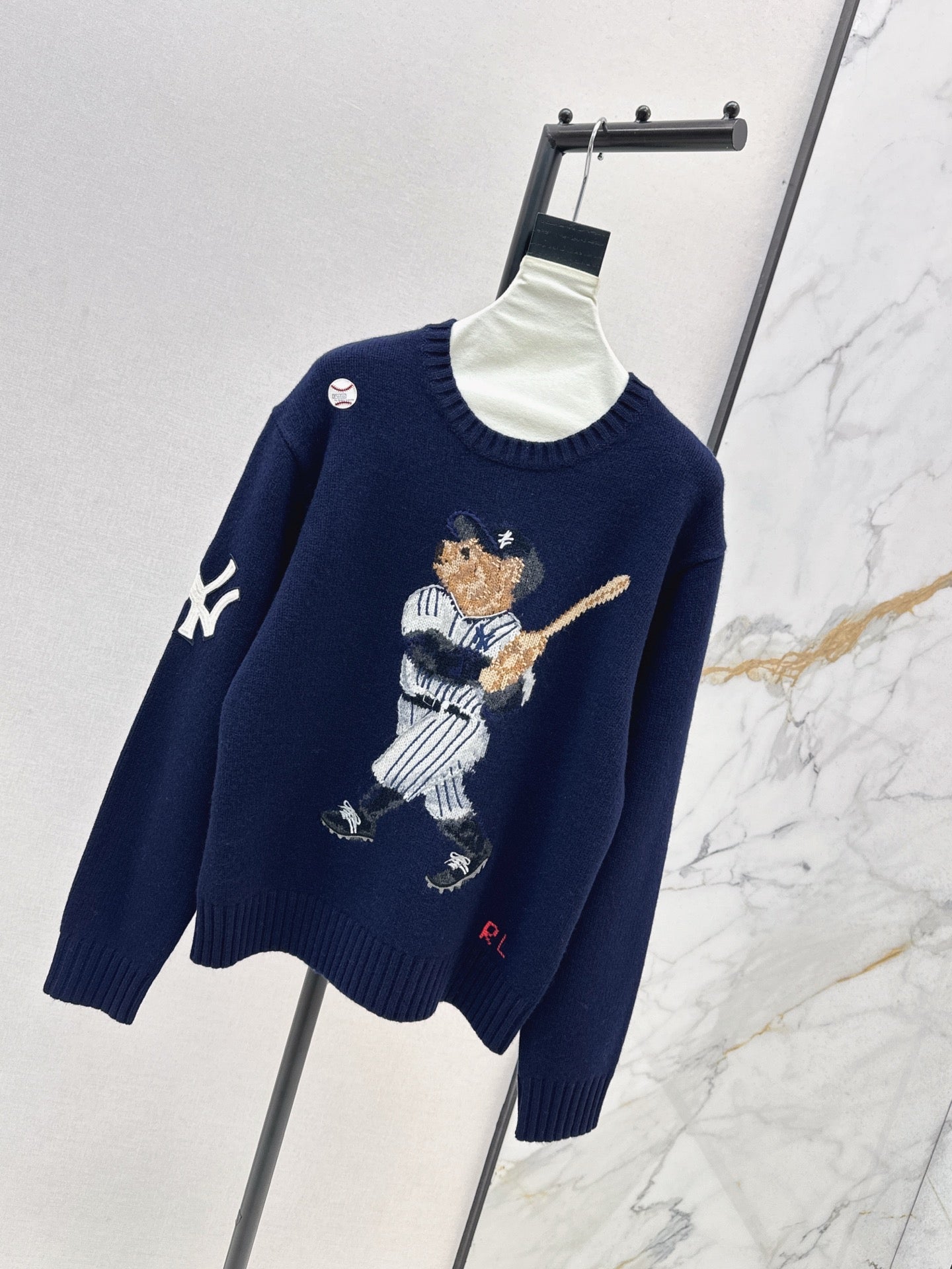 25 New joint baseball bear wool sweater